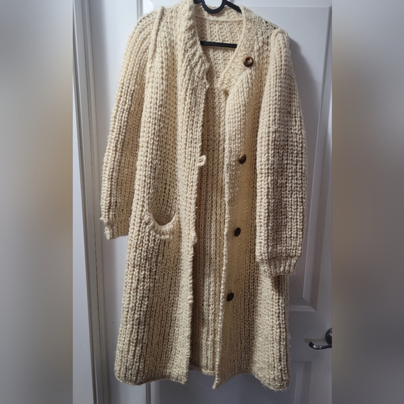 Handmade vintage wool jacket/cardigan - Picture 1 of 6